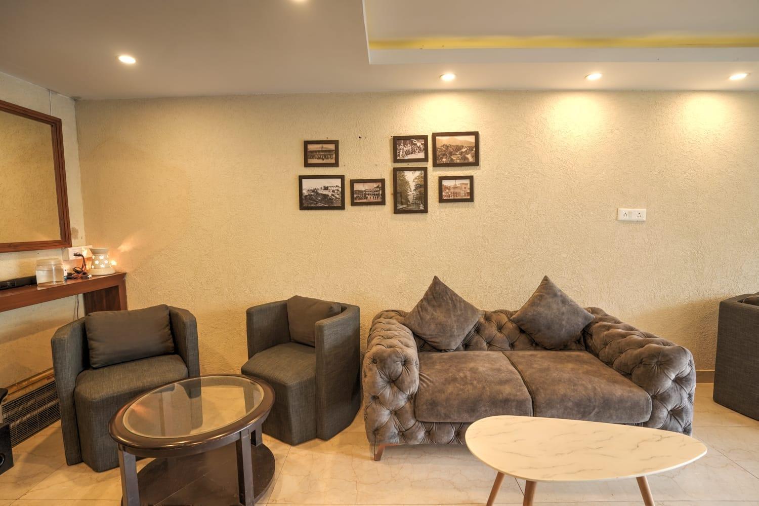 The Bunkk Inn Hotel & Restaurant موسوري المظهر الخارجي الصورة